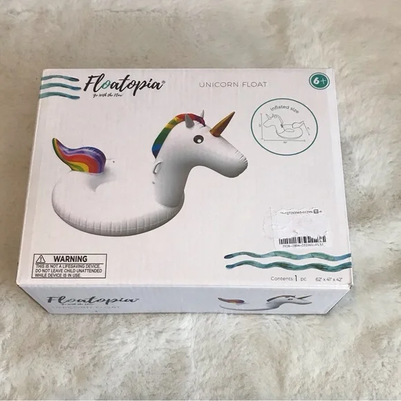 Floatopia Unicorn Float - Picture 2 of 5